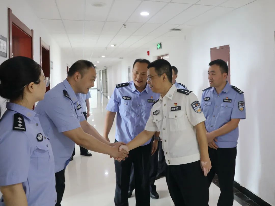 安福縣公安局最新領(lǐng)導(dǎo)團(tuán)隊(duì)，引領(lǐng)公安事業(yè)邁向新高度