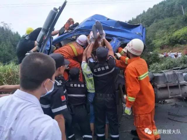今天江西車禍最新新聞，事故現(xiàn)場(chǎng)救援與后續(xù)處理