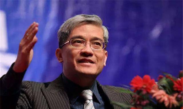 郎咸平最新不公開演講，揭示當(dāng)下經(jīng)濟(jì)挑戰(zhàn)與應(yīng)對(duì)策略